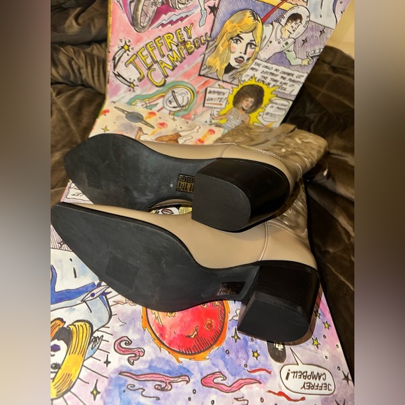 NIB FREE PEOPLE JEFFREY CAMPBELL 
Dagget Western Boots - Dark Taupe 
$270 MSRP - Picture 8 of 15